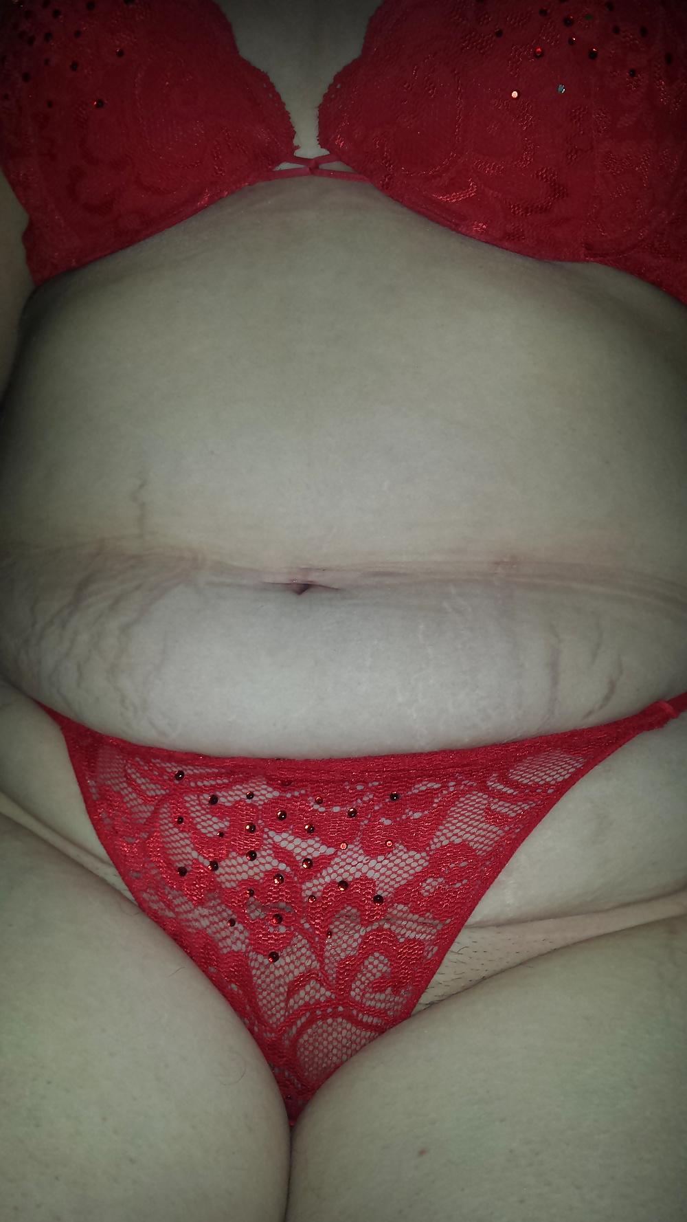 5P Wife in red undies