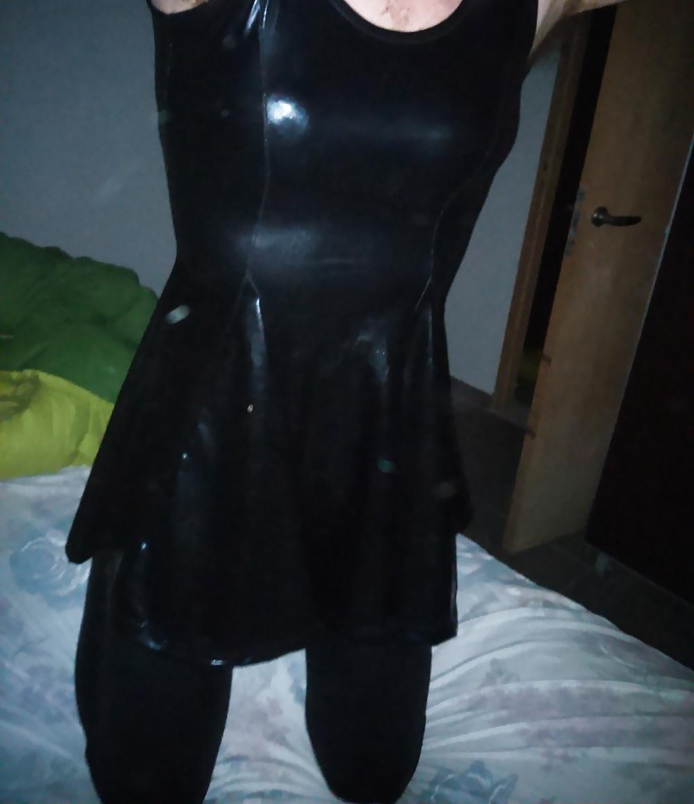 25P New latex dress 2