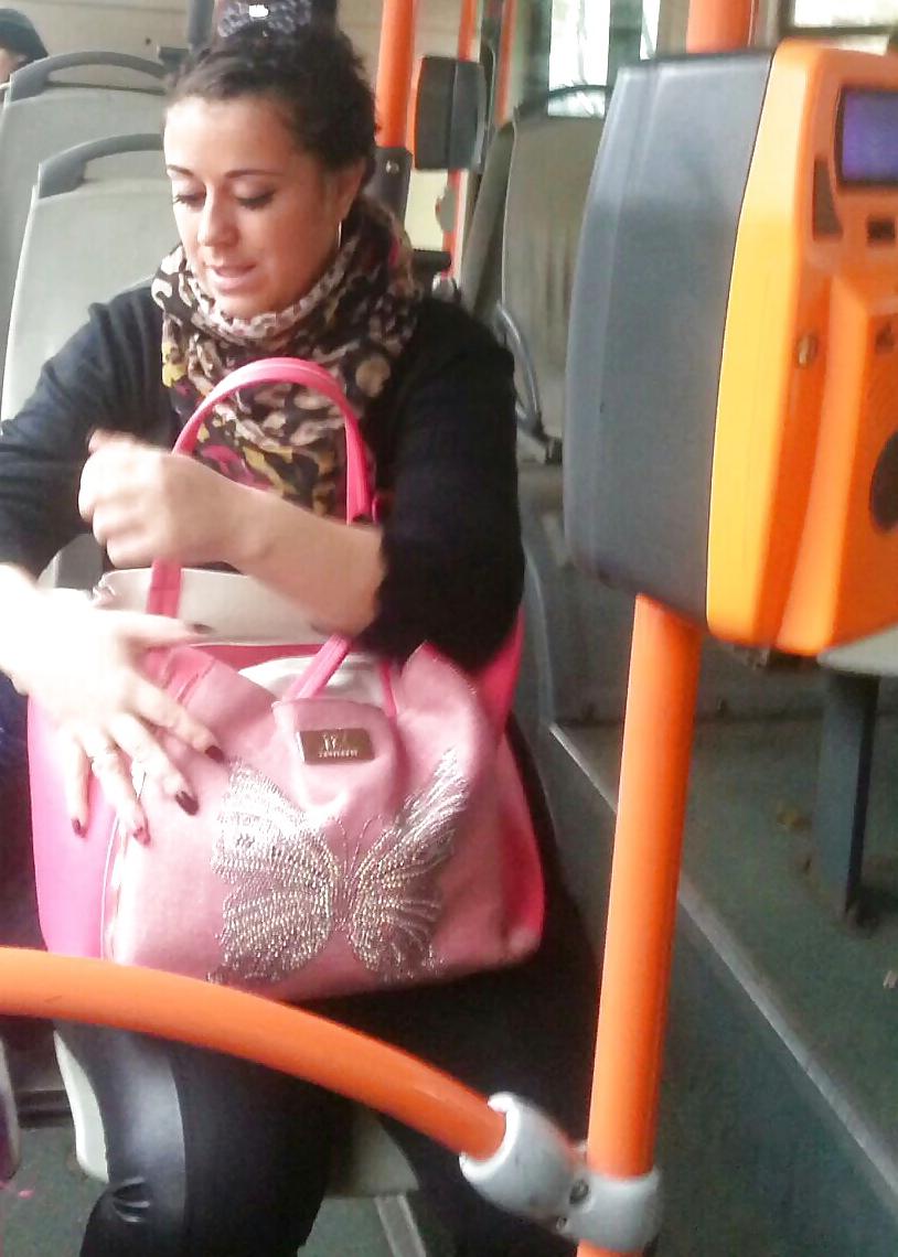 20P Spy sexy teens in bus romanian