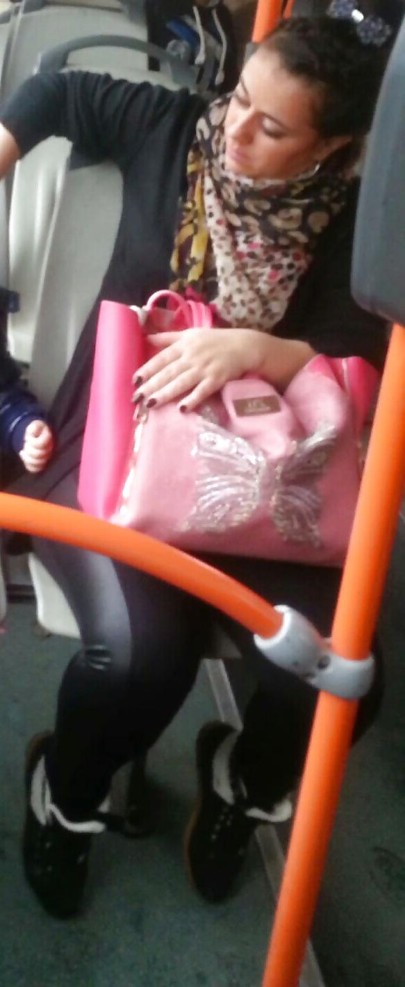 20P Spy sexy teens in bus romanian