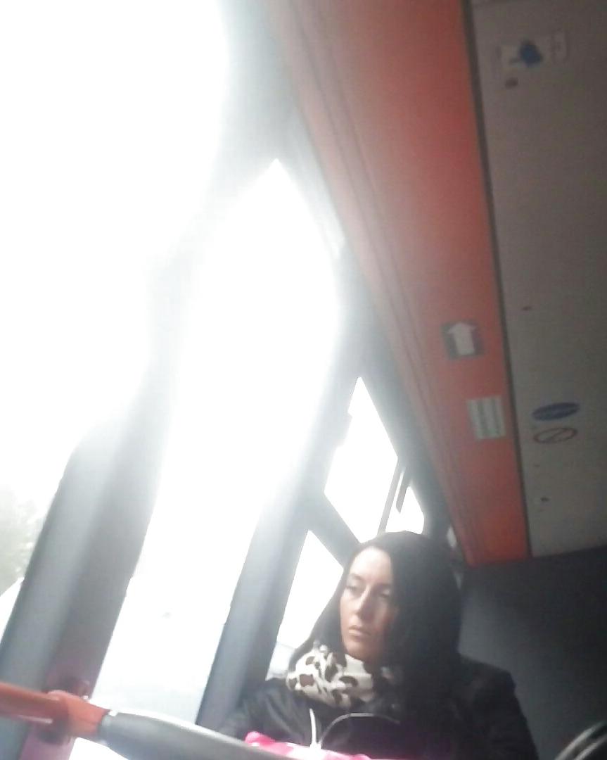 20P Spy sexy teens in bus romanian