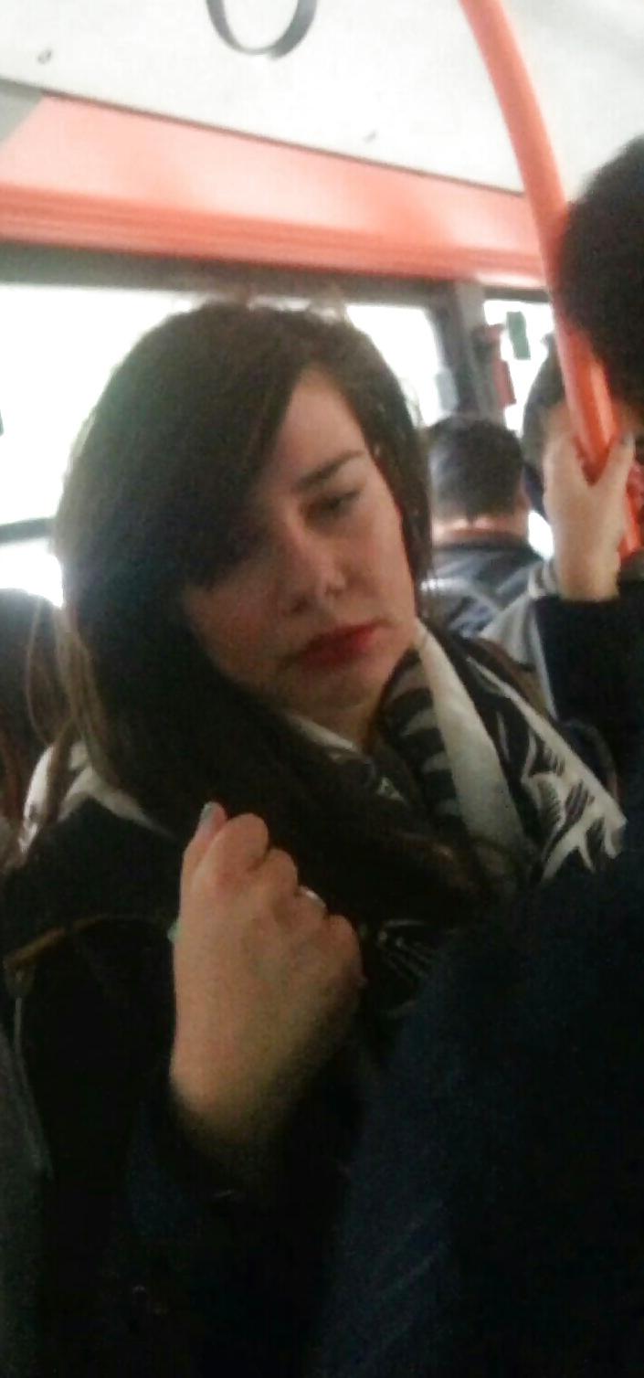 20P Spy sexy teens in bus romanian
