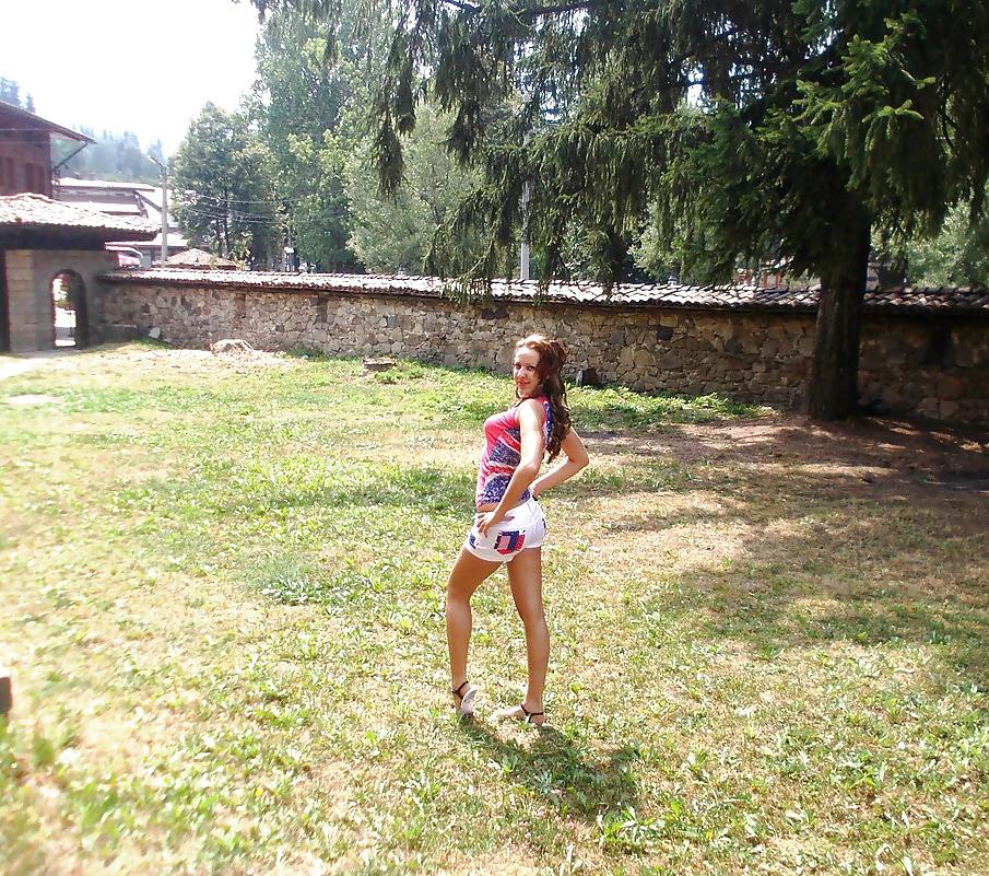 25P Bulgarian  chick