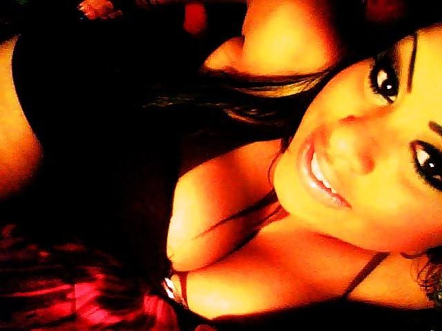 25P Webcam Night