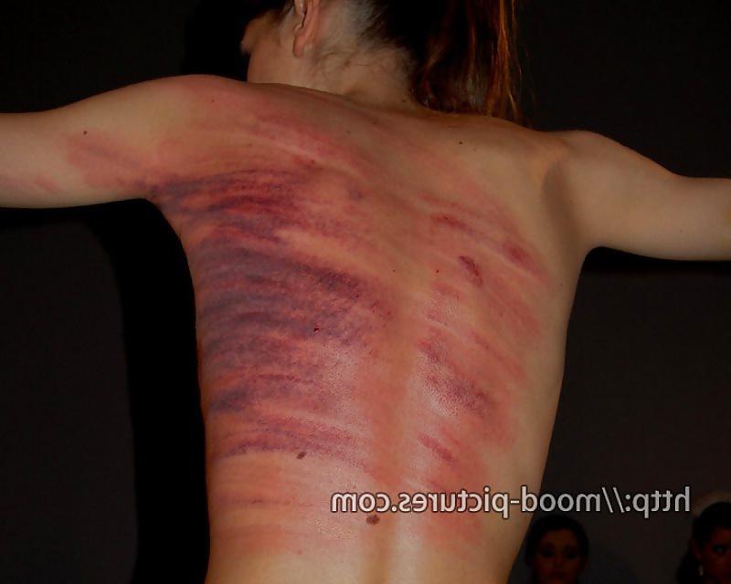 11P Extreme Lesbian BDSM 4