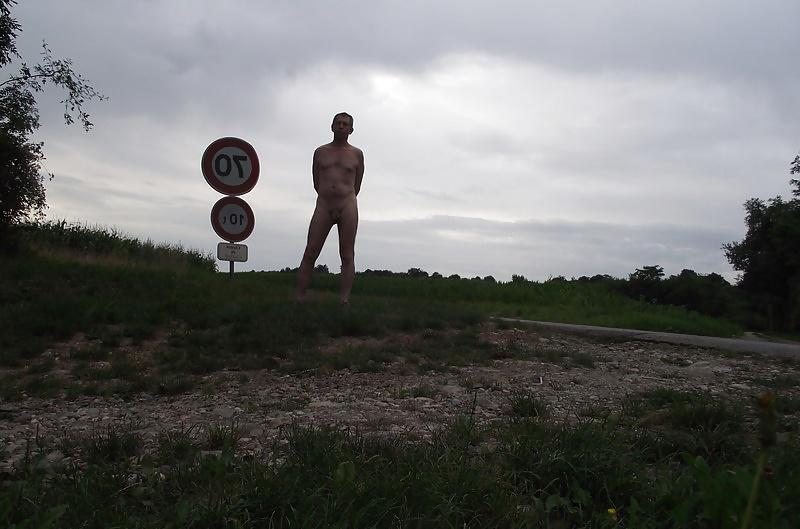 15P Exhib BDSM.