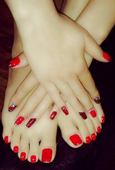 25P Feet and Femdom