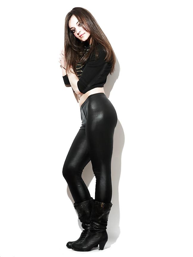 25P Leather and Latex Girls
