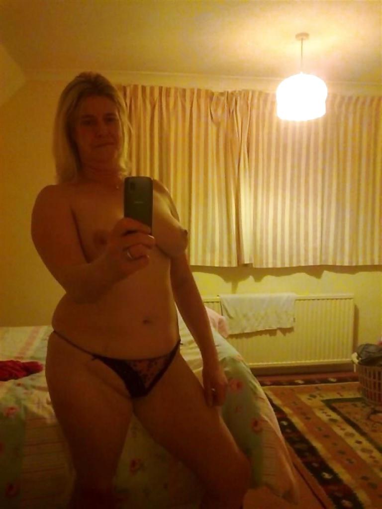 15P Fantastic Mature! (43 y.o. Nurse)