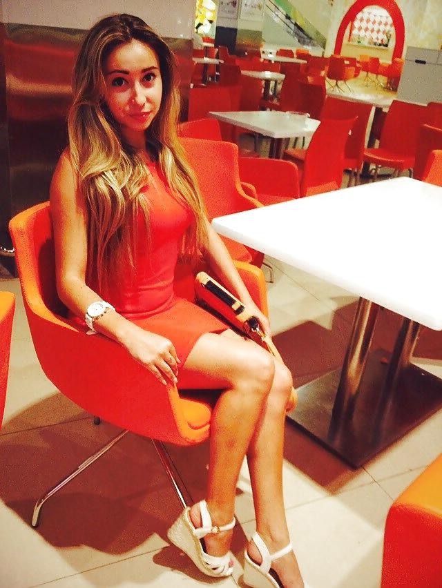 17P Russian stupid whore. Mustarbiruyte this mindless beast!
