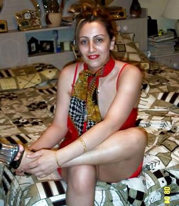 10P Hot wife