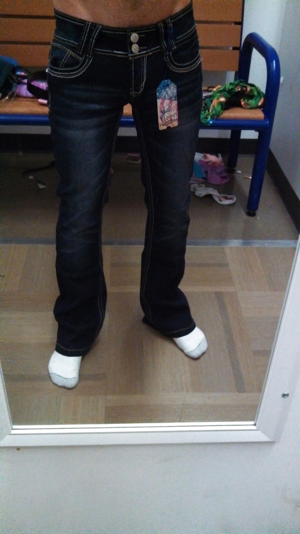 16P First time trying skinny jeans!!!!