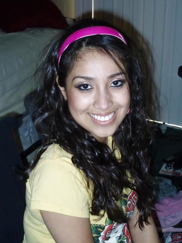 11P Sexy Latina Teen Stolen FB Pics