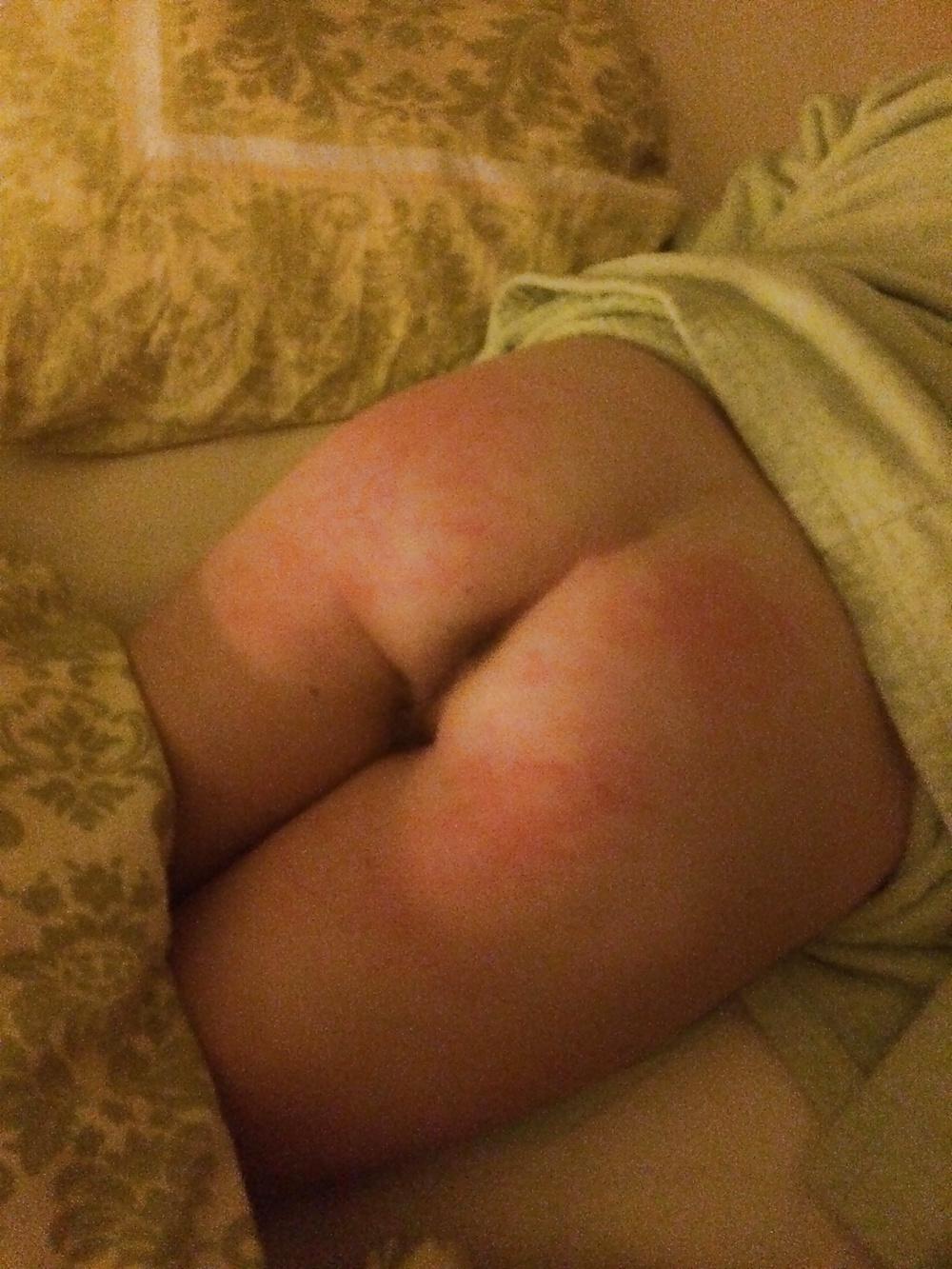 4P Fisting and spanking