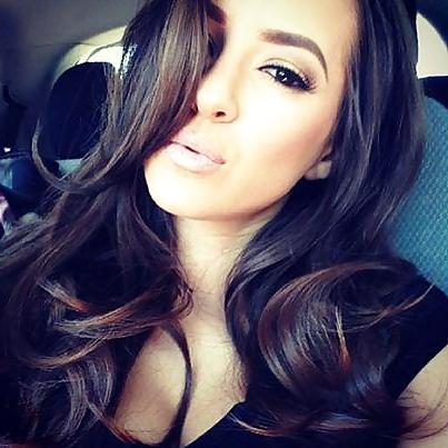 9P Hot Latina Teen Babe