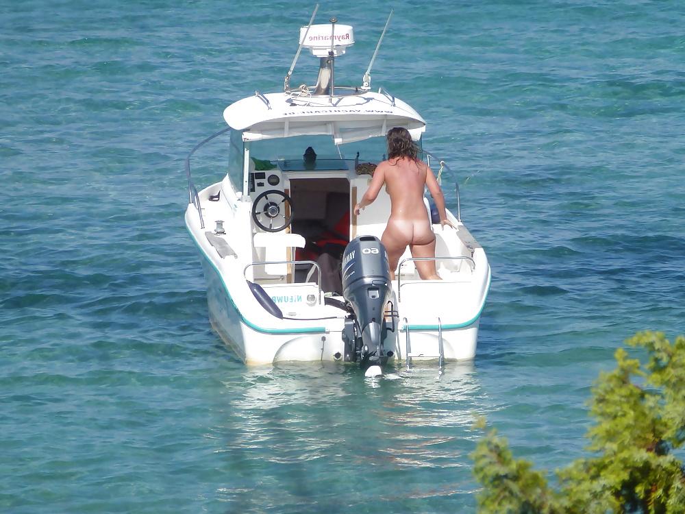 6P Nudist camp