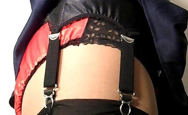 17P Gymslip With Red Satin