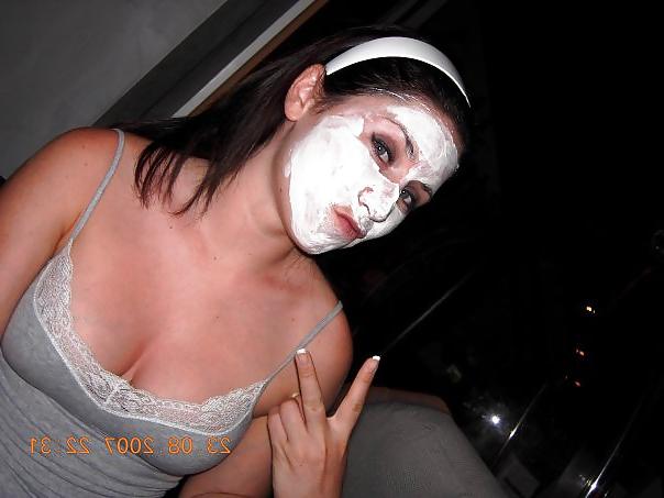 23P Amateur Girls I Know