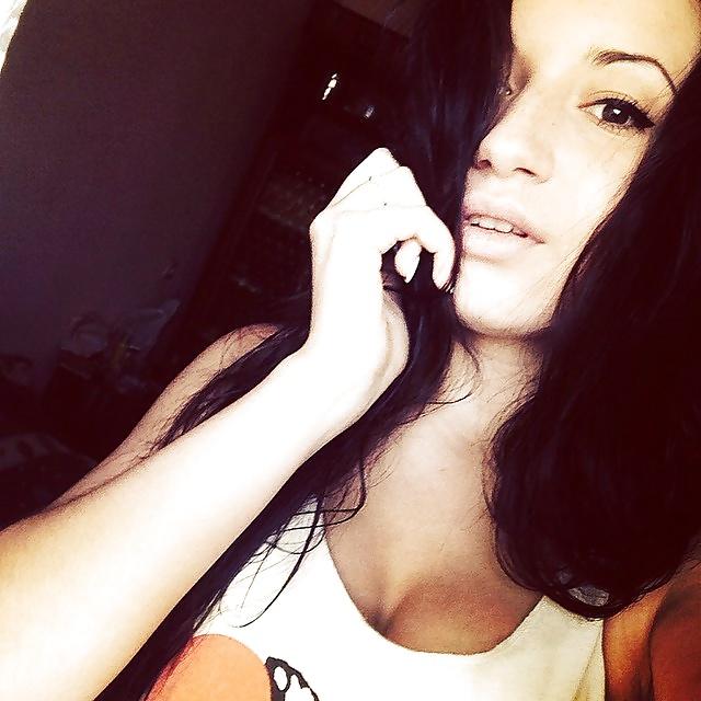 25P Russian stupid whore. fucking pussy