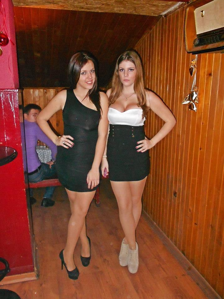 25P Nylon upskirt 40