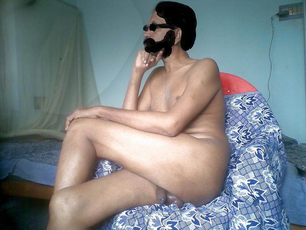 25P Nudist Mohan