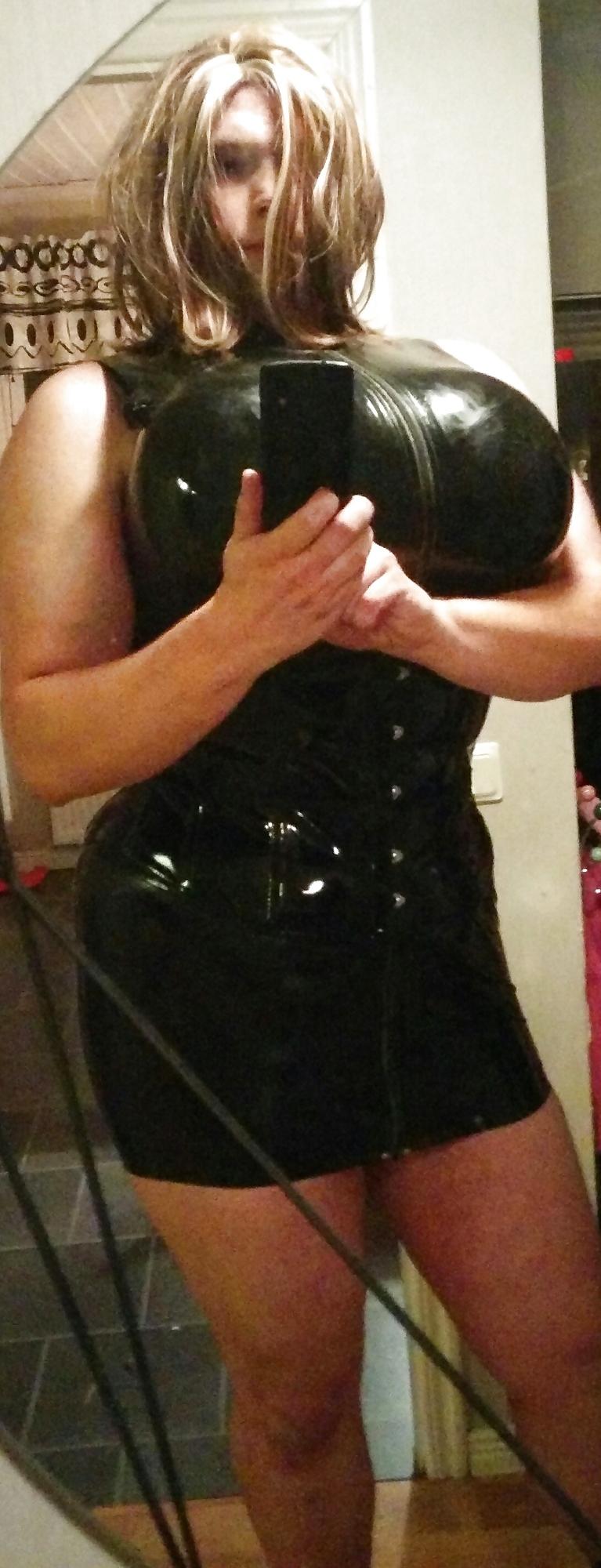 12P Jonna Latex