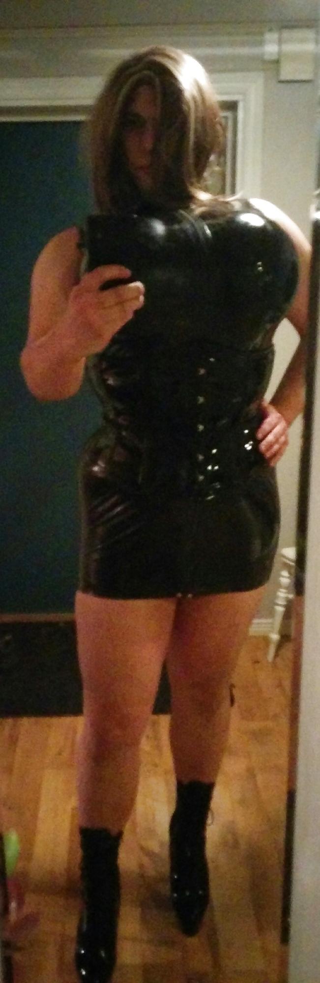 12P Jonna Latex