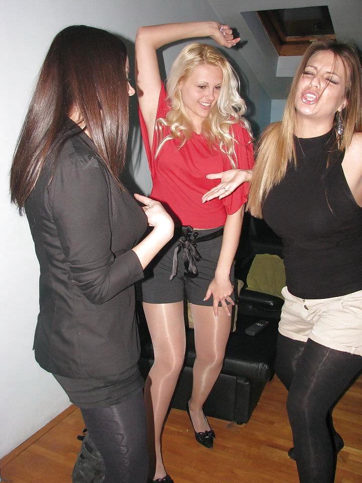 25P Nylon upskirt 42