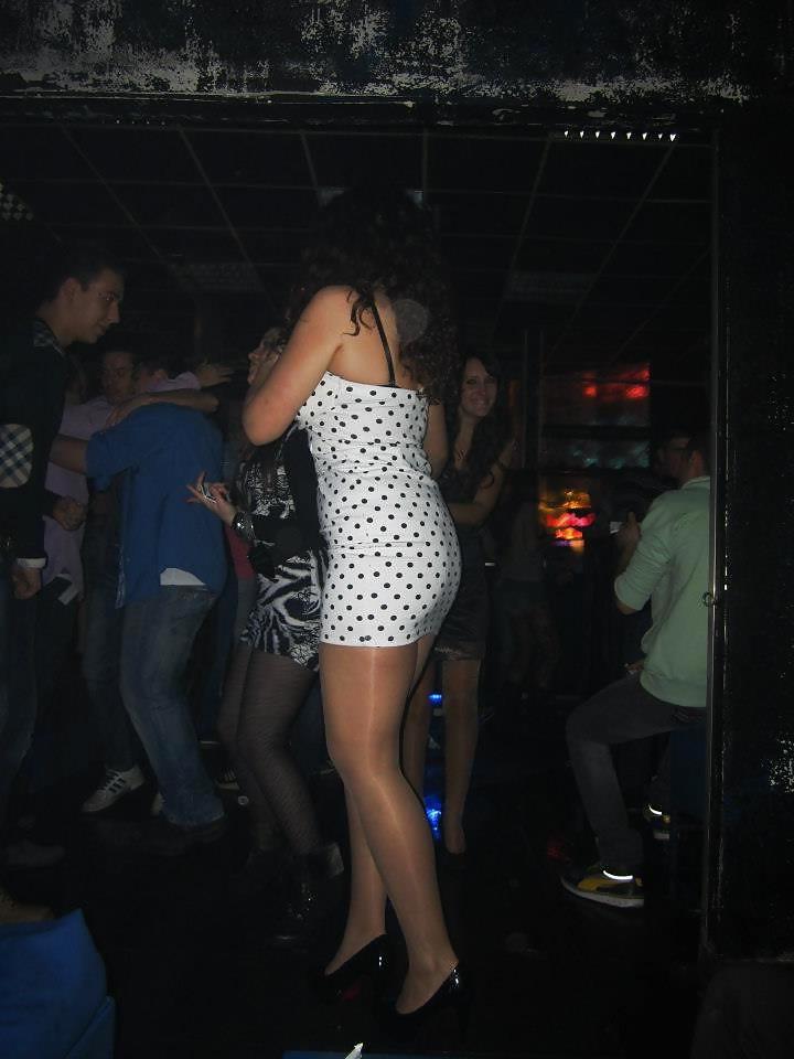 25P Nylon upskirt 42