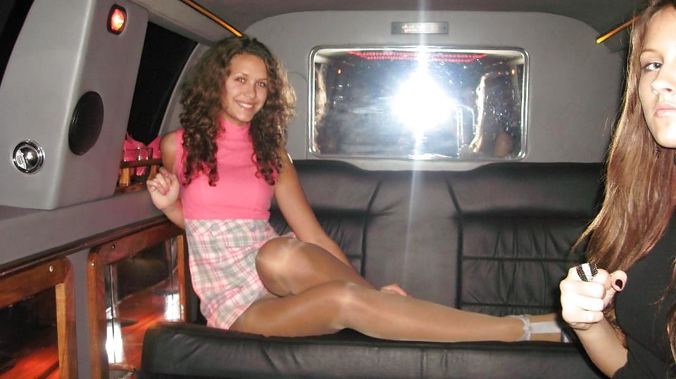 25P Nylon upskirt 42