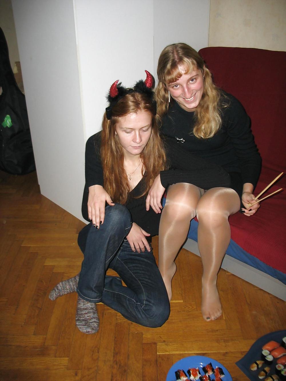 25P Nylon upskirt 42