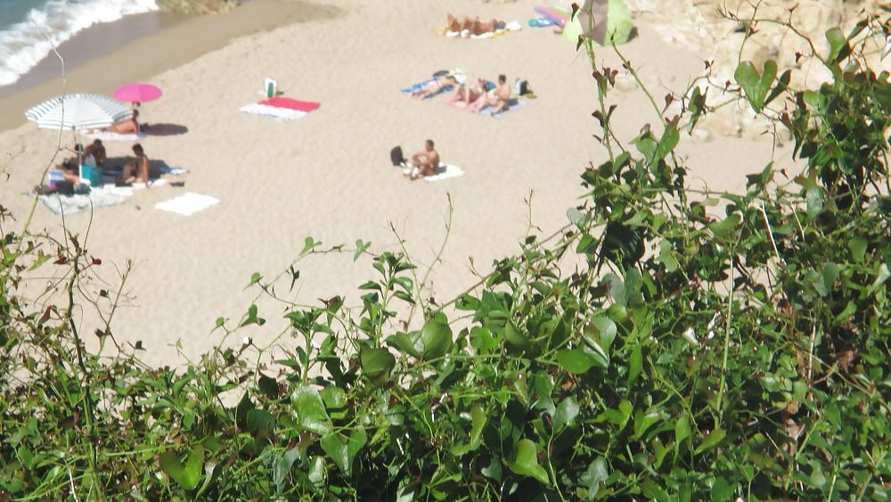 12P Barchelona Nudist Beaches