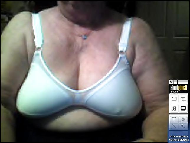 25P Webcam granny 5
