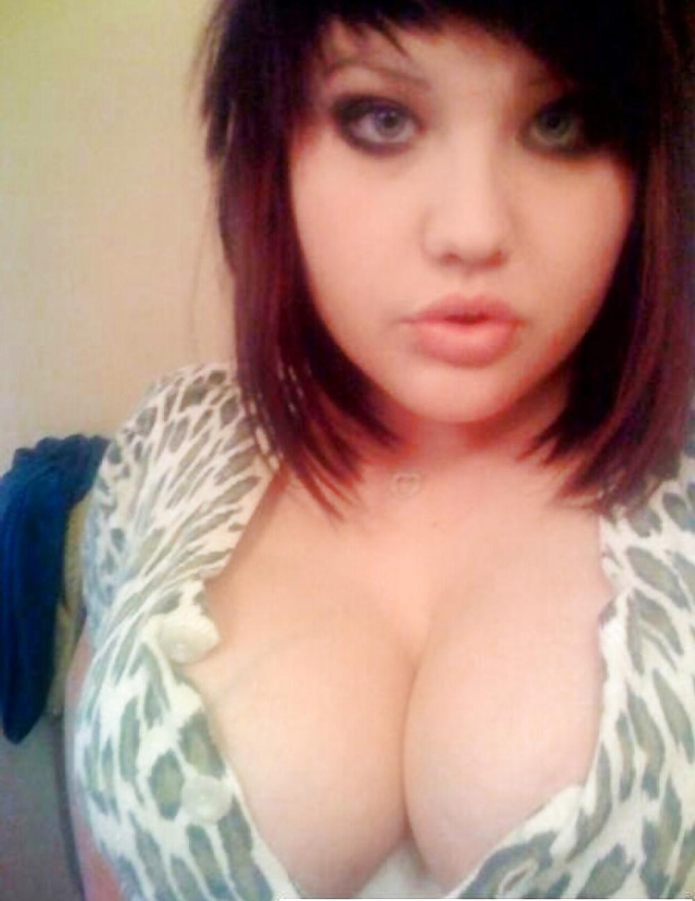 23P Gail Busty Teen Wank Slut