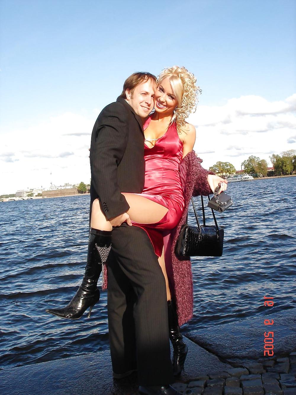 5P Holidays at the lake in satin