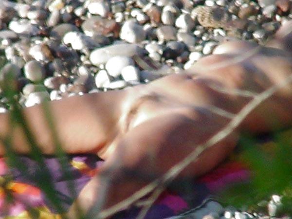 25P Nudist found in net