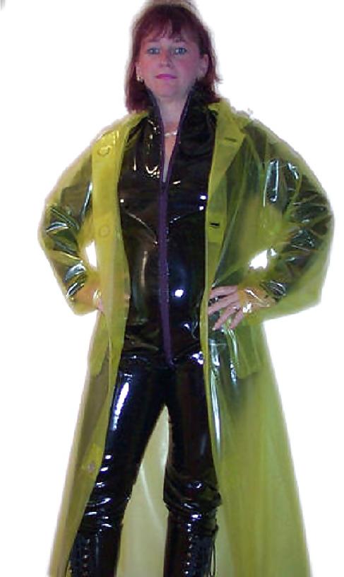 24P BBW mature femdom pvc latex leather