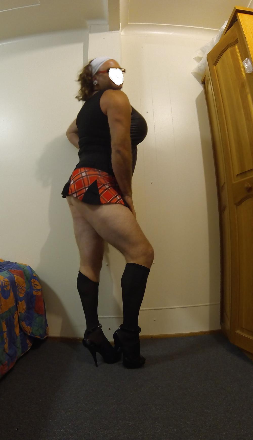 10P Big Tits CD Roxxi in plaid skirt platforms and latex top