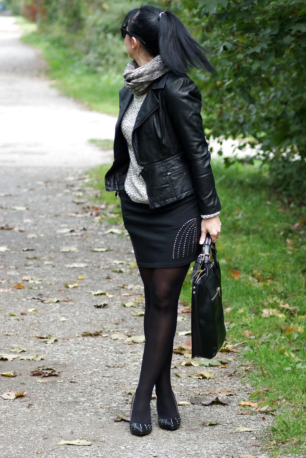 25P Nylon upskirt - STREET VIEW 10