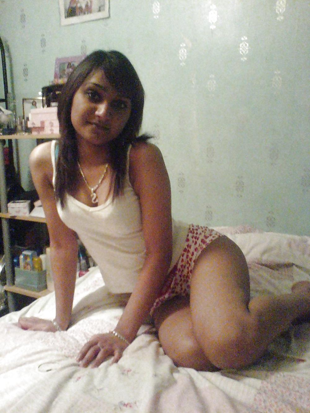 25P Sexy indian girls naked unseen