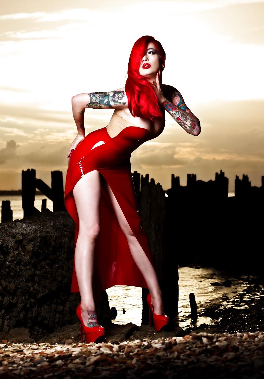 17P Latex, goth, and domanatrix