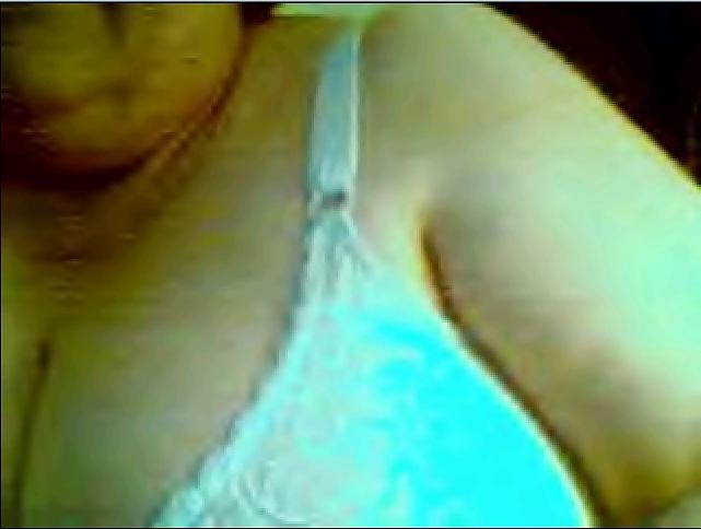 25P Webcam granny 2