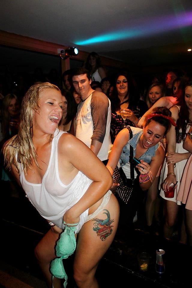 21P Wet t-shirt