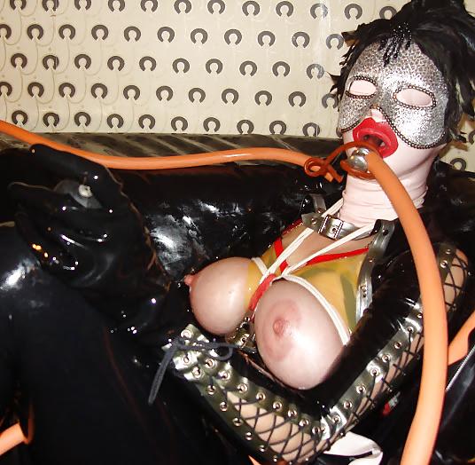 25P The Latex Lifestyle