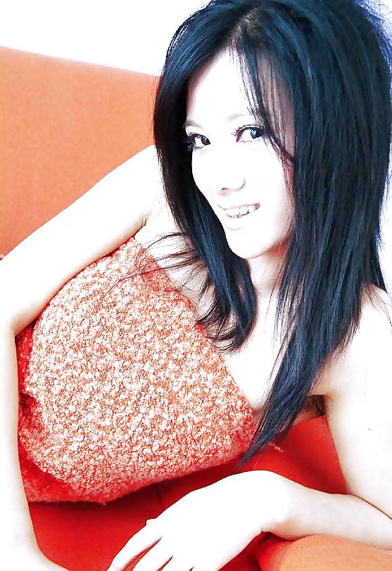23P Asians girls showing hairy armpits