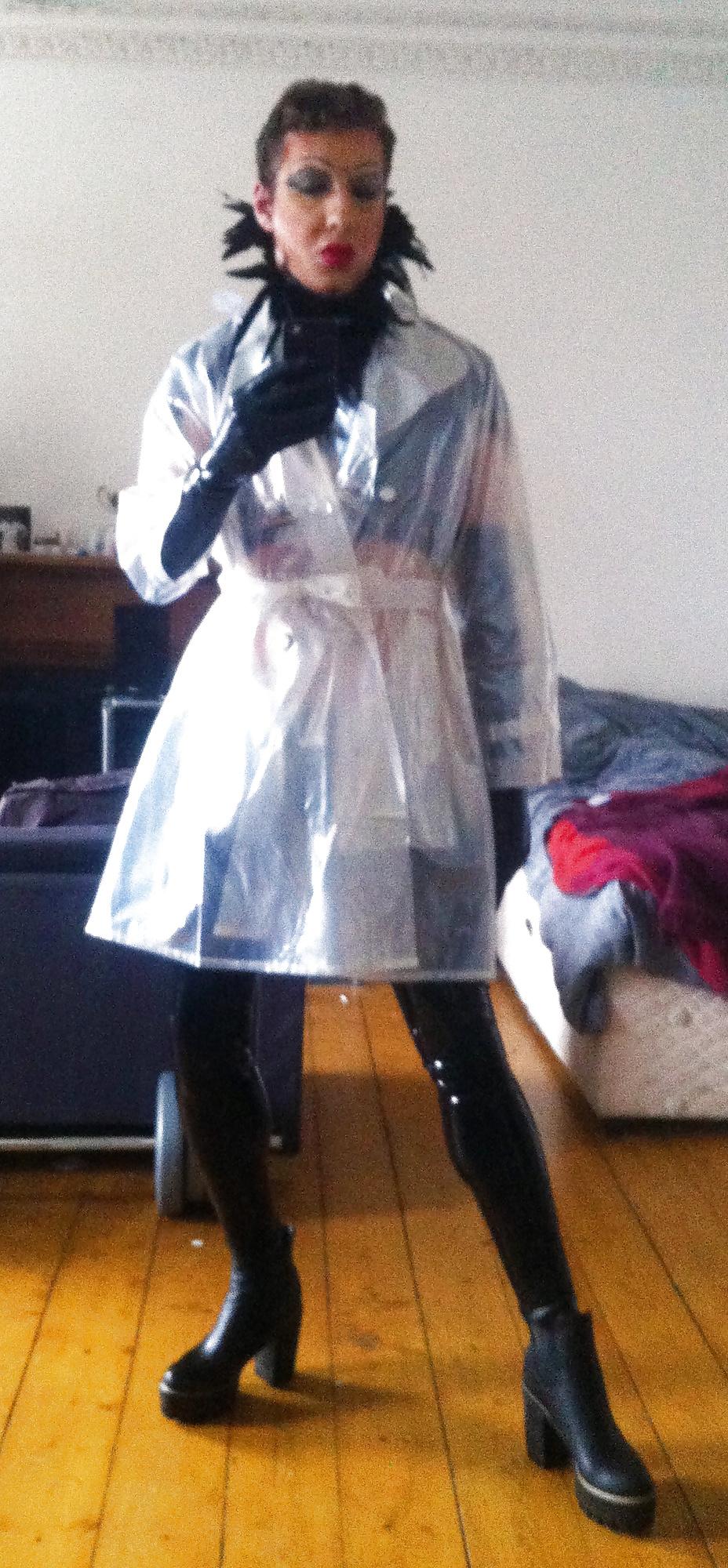 7P New Latex Outfits