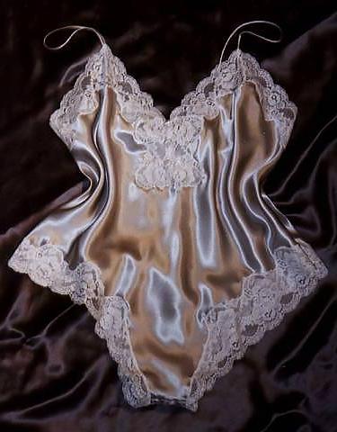 25P Satin & Silk