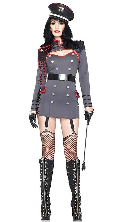 25P Uniform Bitches