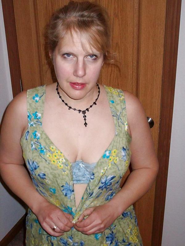 25P Slut Wife Laura - (BBCWL130)