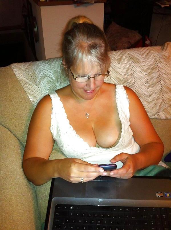 25P Slut Wife Laura - (BBCWL130)